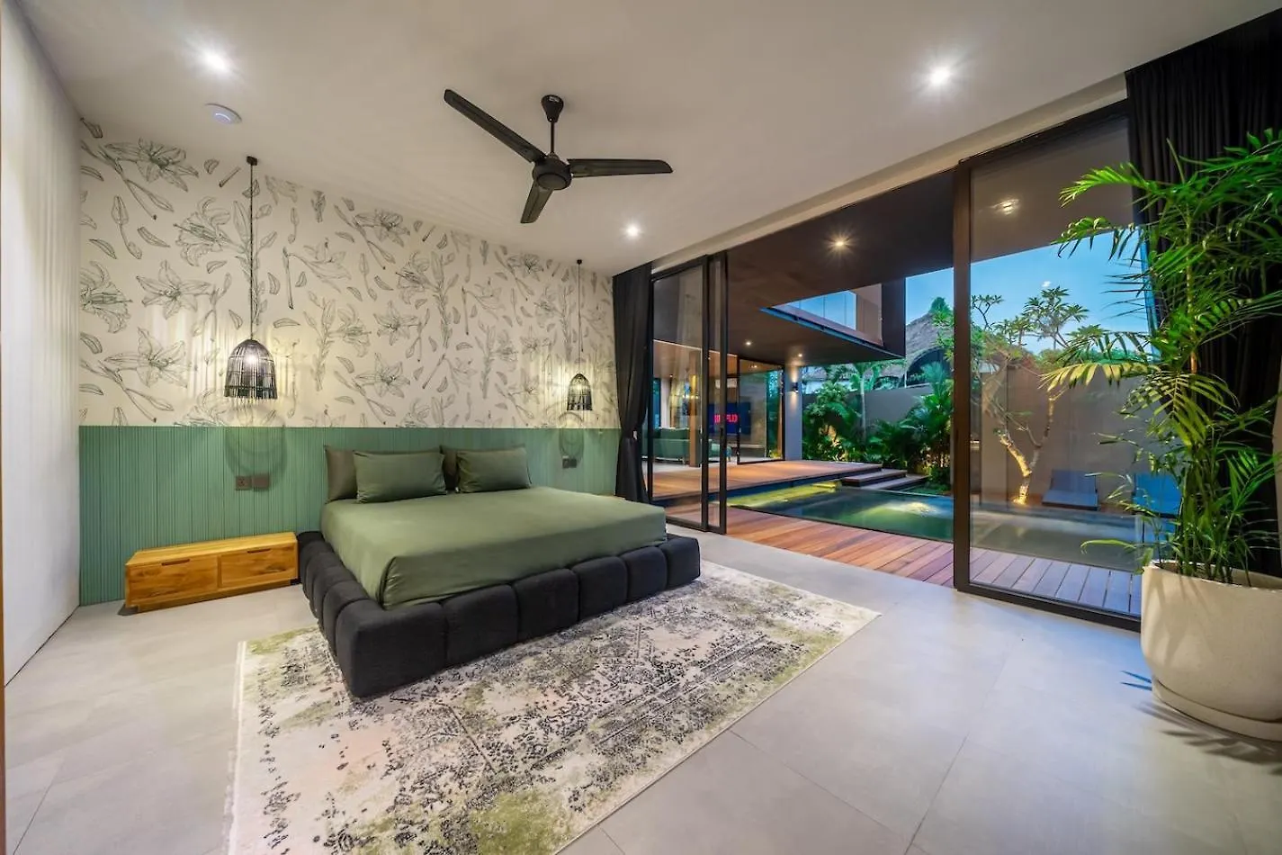 The Continental Modern Luxury 4 Bedroom Villa In Seminyak Central